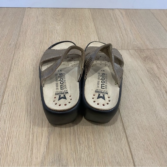 Mephisto Mobils Ulda Sandals Silver Metallic Leather Size 37 / US 7 - Picture 4 of 6